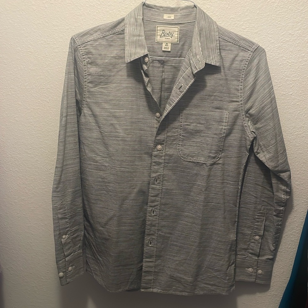 Men’s striped button up